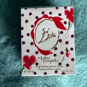 Si Lolita by Lolita Lempicka Perfumed Body Lotion